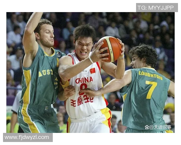 广东队引援压力加大陈国豪成多队争抢目标朱芳雨需加大投入力度