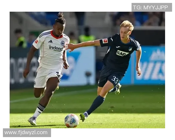 雅典AEK与莱斯特城的精彩对决即将上演谁能赢得胜利